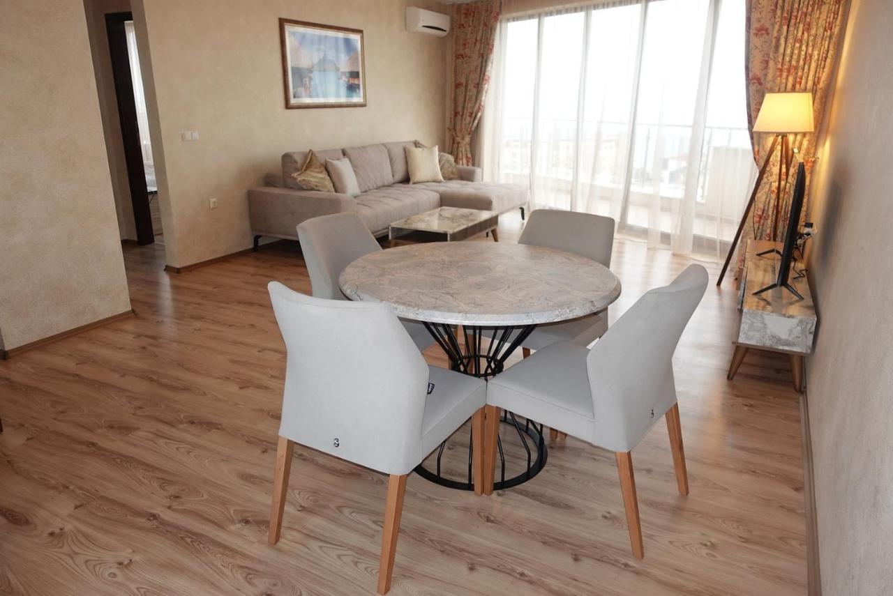 الشقق الفندقية سفيتي فلاسفي  Millennium Apart Complex المظهر الخارجي الصورة