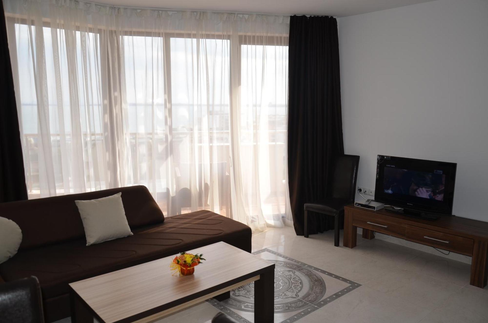 الشقق الفندقية سفيتي فلاسفي  Millennium Apart Complex المظهر الخارجي الصورة